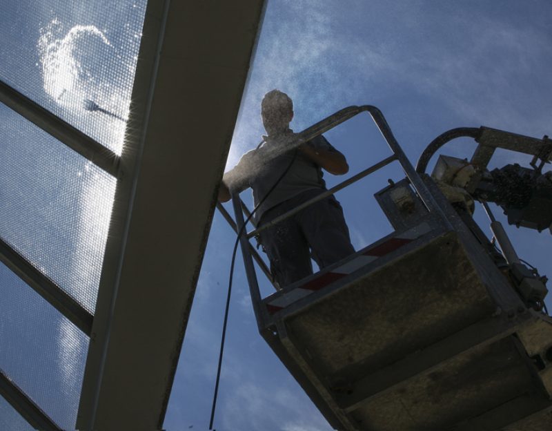 Commercial Pressure Washing Services in Jackson MS building